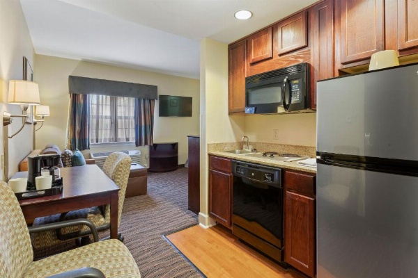 Extended Stay America Premier Suites - Lakeland - I-4 image 14